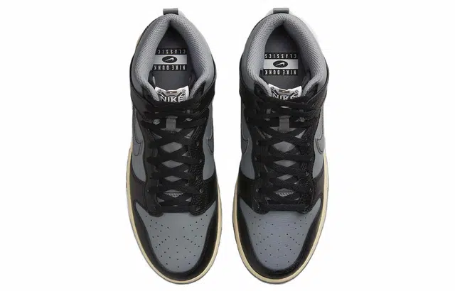 Nike Dunk Retro PRM