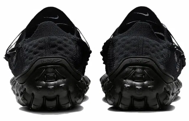 Nike ISPA "Black and Anthracite"