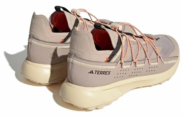 adidas Terrex Voyager 21