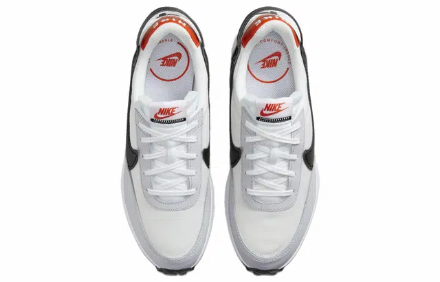 Nike Waffle Debut