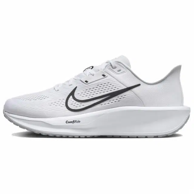 Nike QUEST 6