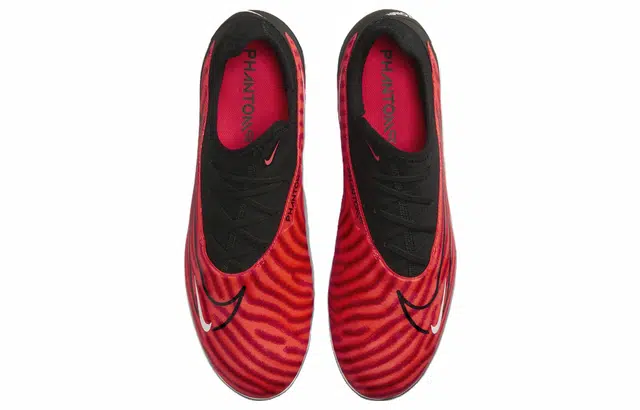 Nike Phantom GX