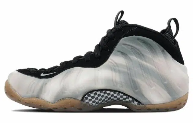 Nike Foamposite One "Dream A World"