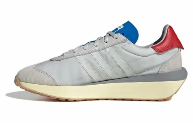 adidas originals COUNTRY
