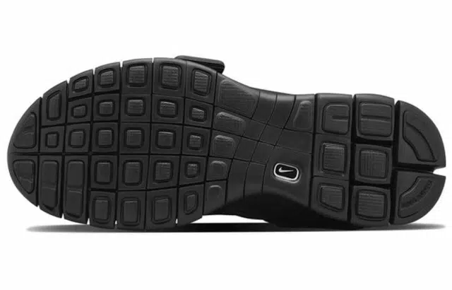 Nike Huarache Carnivore
