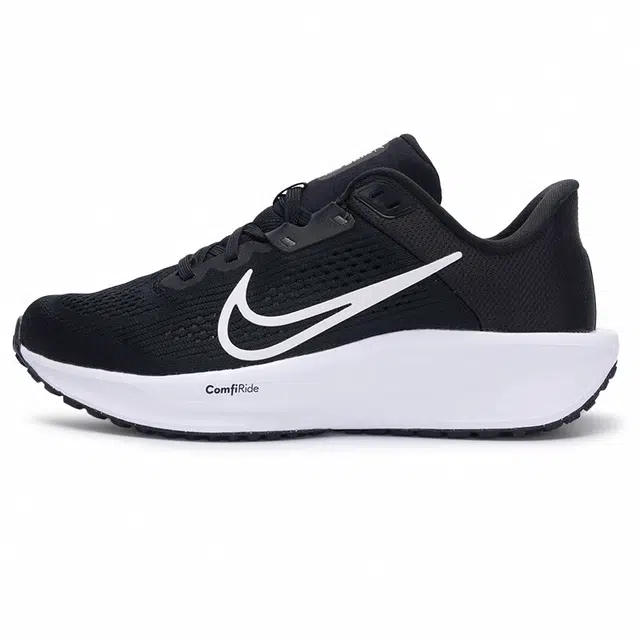 Nike Quest 6