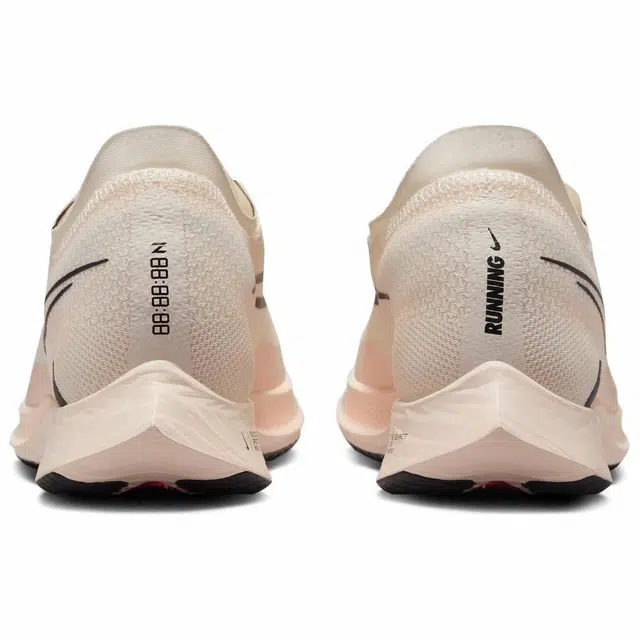 Nike ZoomX Streakfly