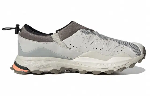 adidas originals Hyperturf Adventure