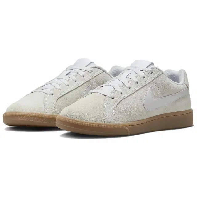Nike Court Royale