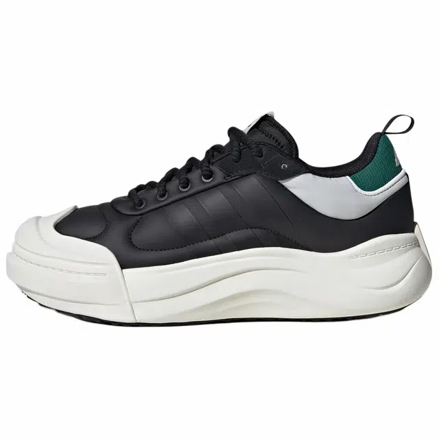 adidas MAXXCOURT LEATHER