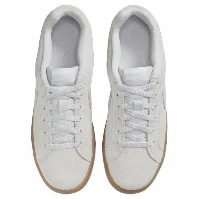 Nike Court Royale