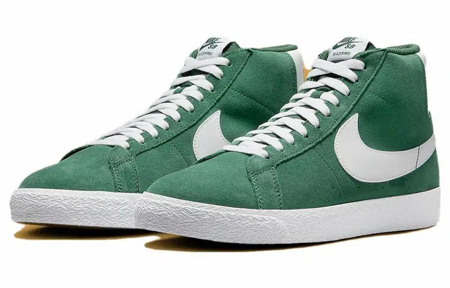 Nike SB Blazer Mid