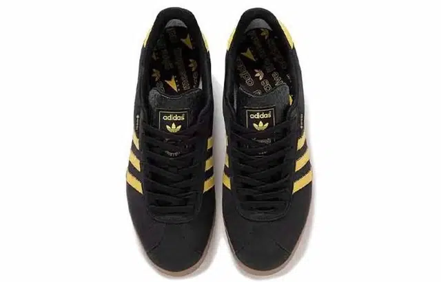 Descendant x adidas originals Gazelle DCDT GTX