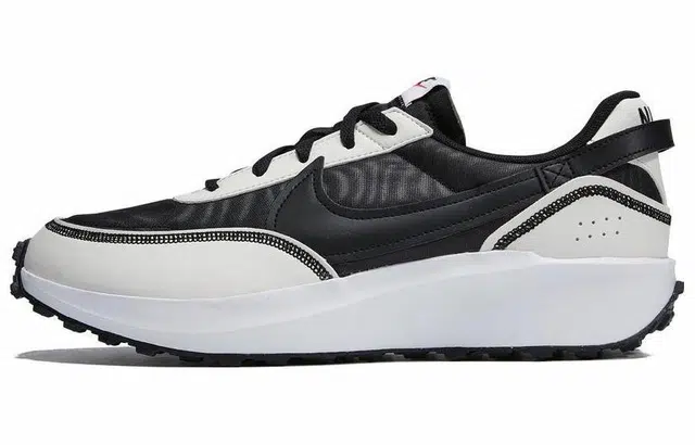 Nike Waffle Debut SE