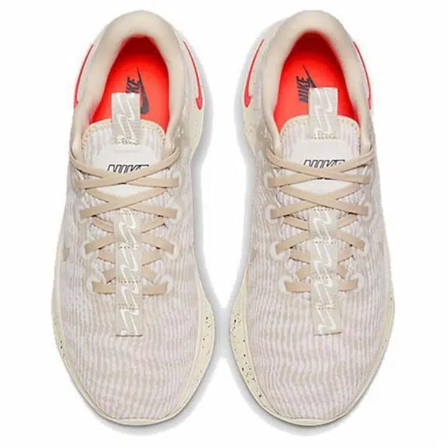 Nike Motiva