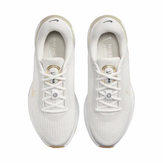 Nike Journey Run