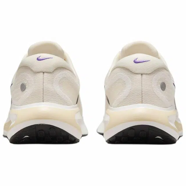 Nike Journey Run