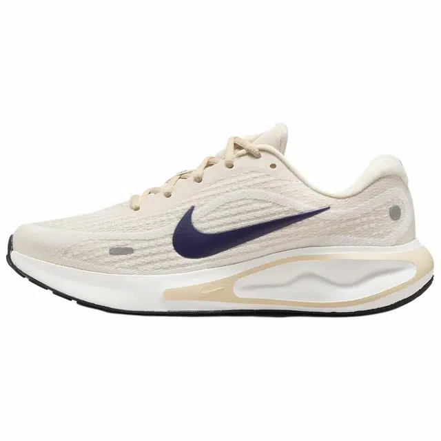 Nike Journey Run