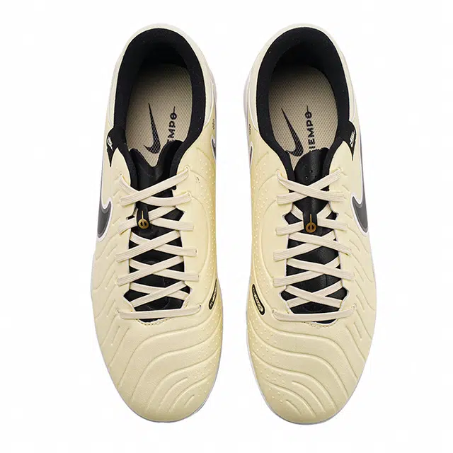Nike Jr Legend 10