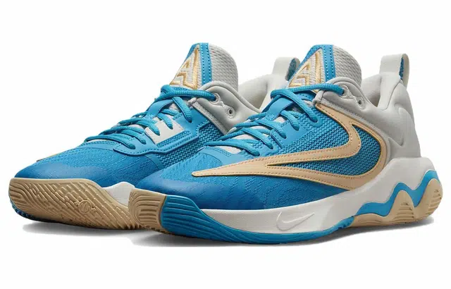 Nike Giannis Immortality 3 "Nigeria x Greece"