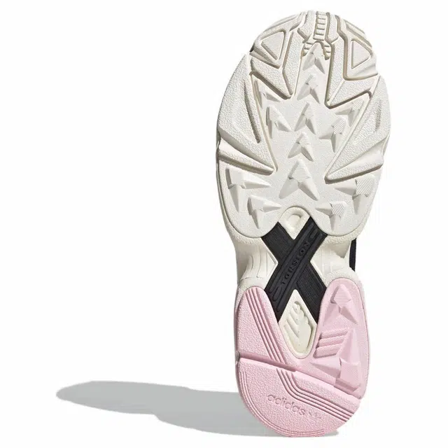 Hello Kitty x adidas originals Falcon