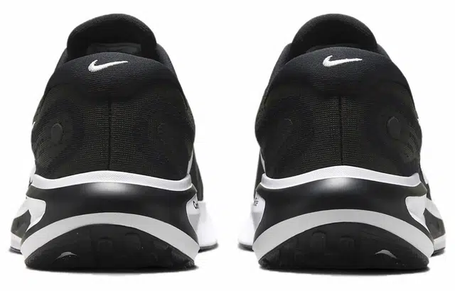 Nike Journey Run