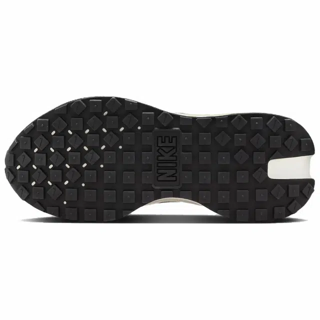 Nike Phoenix Waffle