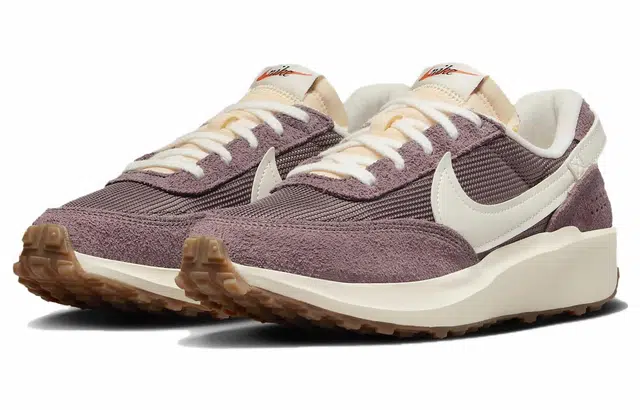 Nike Waffle Debut