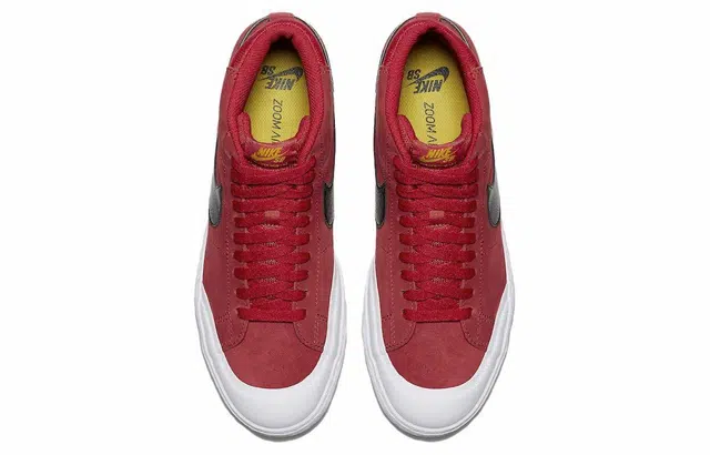 Nike Blazer SB BLAZER MID XT