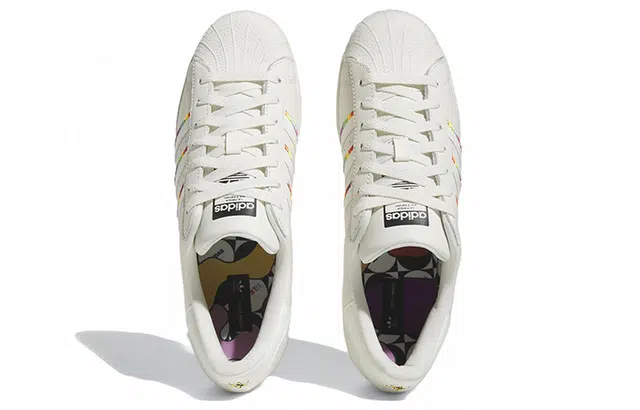adidas originals Superstar Pride Rm