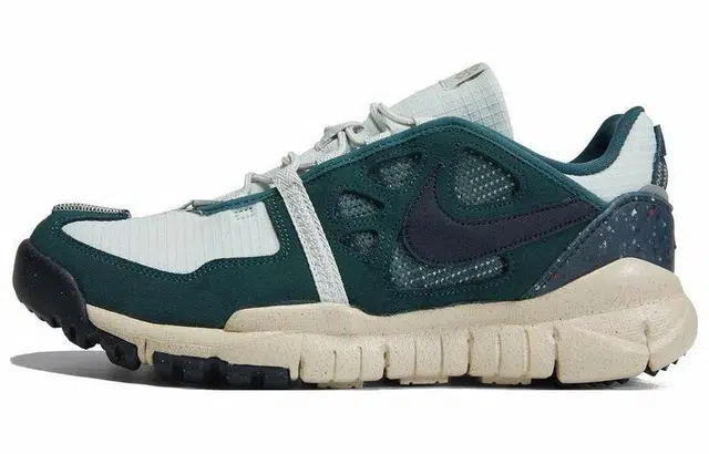 Nike Terra Vista NN