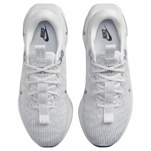 Nike Motiva Premium