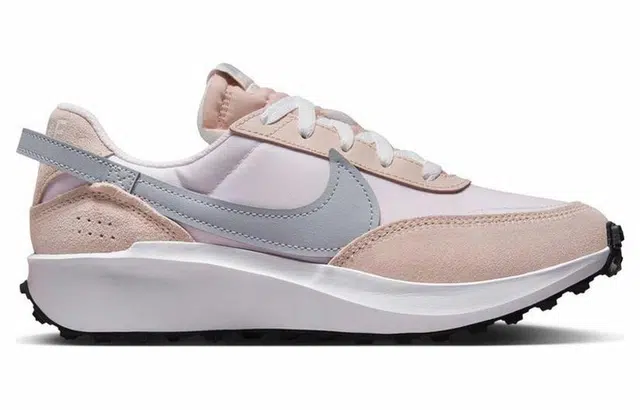 Nike Waffle Debut