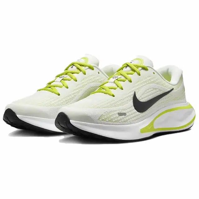 Nike Journey Run