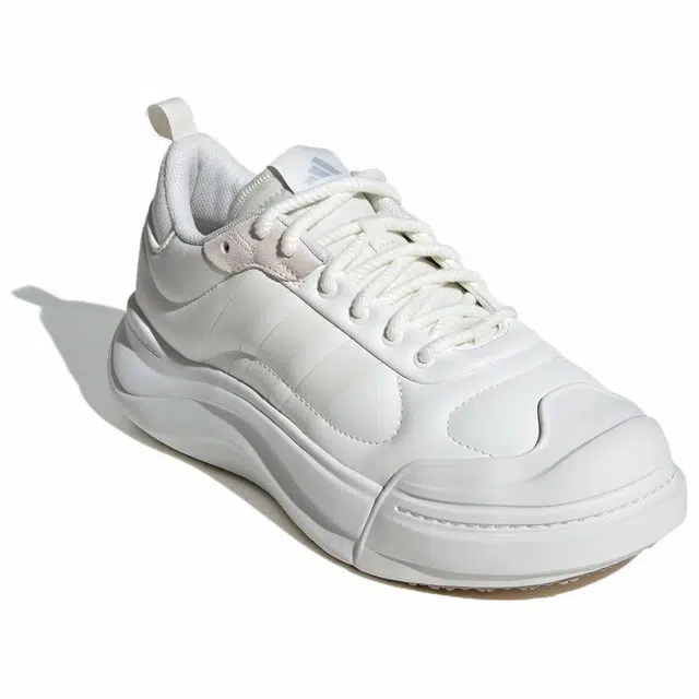 adidas MAXXCOURT LEATHER