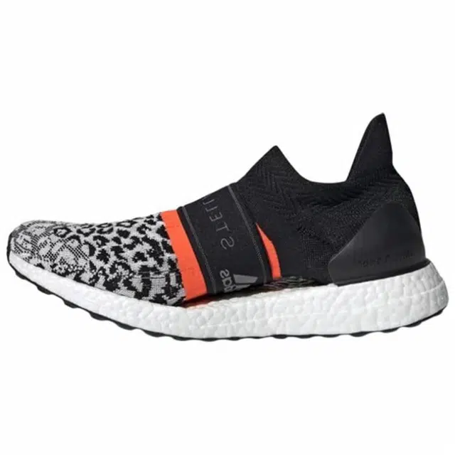 Stella McCartney x adidas UltraBoost X 3D