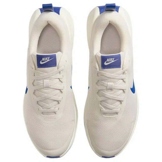 Nike PROMINA