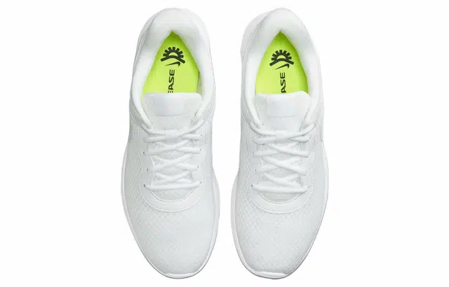 Nike Tanjun FlyEase