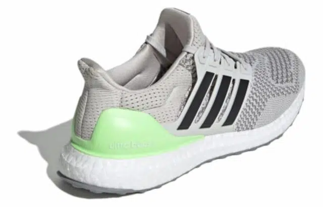 adidas Ultraboost 1.0