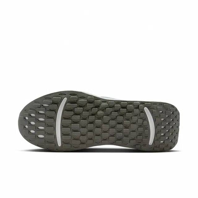 Nike PROMINA