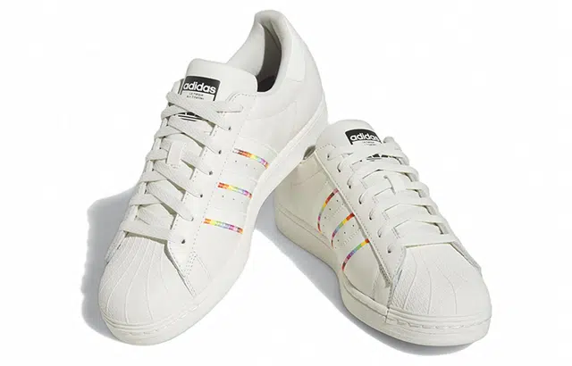adidas originals Superstar Pride Rm