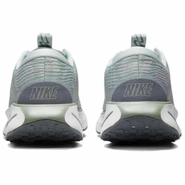 Nike Motiva