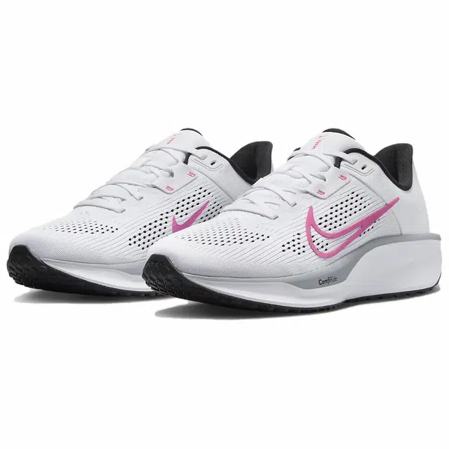 Nike Quest 6