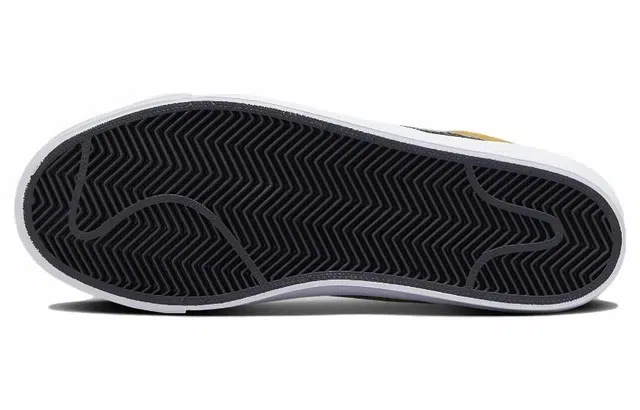 Nike SB Zoom Pogo