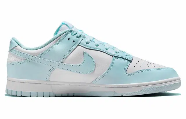 Nike Dunk Low "Glacier Blue"