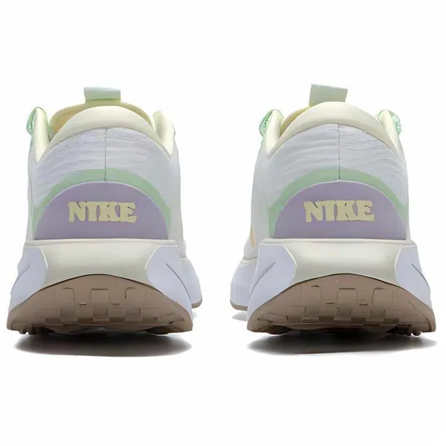 Nike Motiva