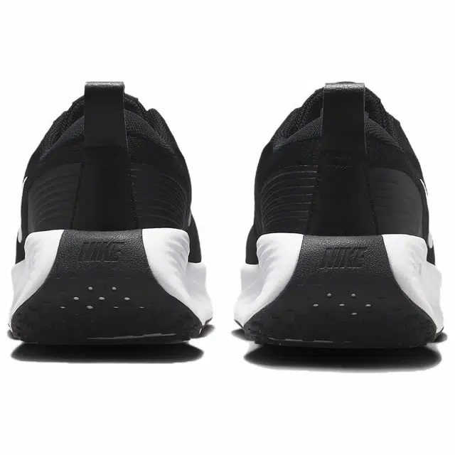 Nike Promina