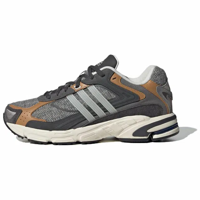 adidas RESPONSE CL