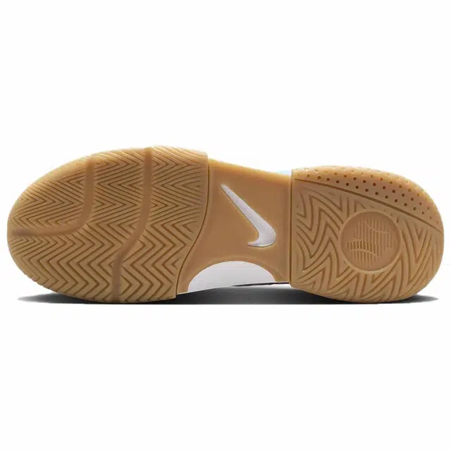 Nike Court Lite 4