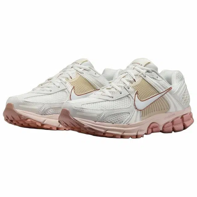 Nike Air Zoom Vomero 5 Particle Beige Terra Blush TPU
